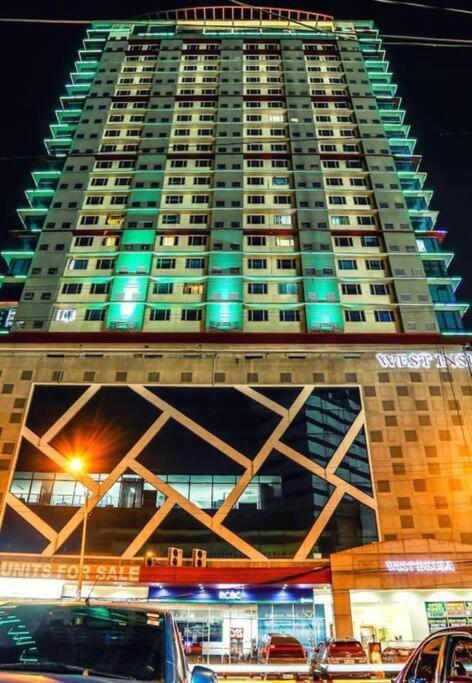 Spacious In Q.c. W/ Wifi,near Sm North Apartment