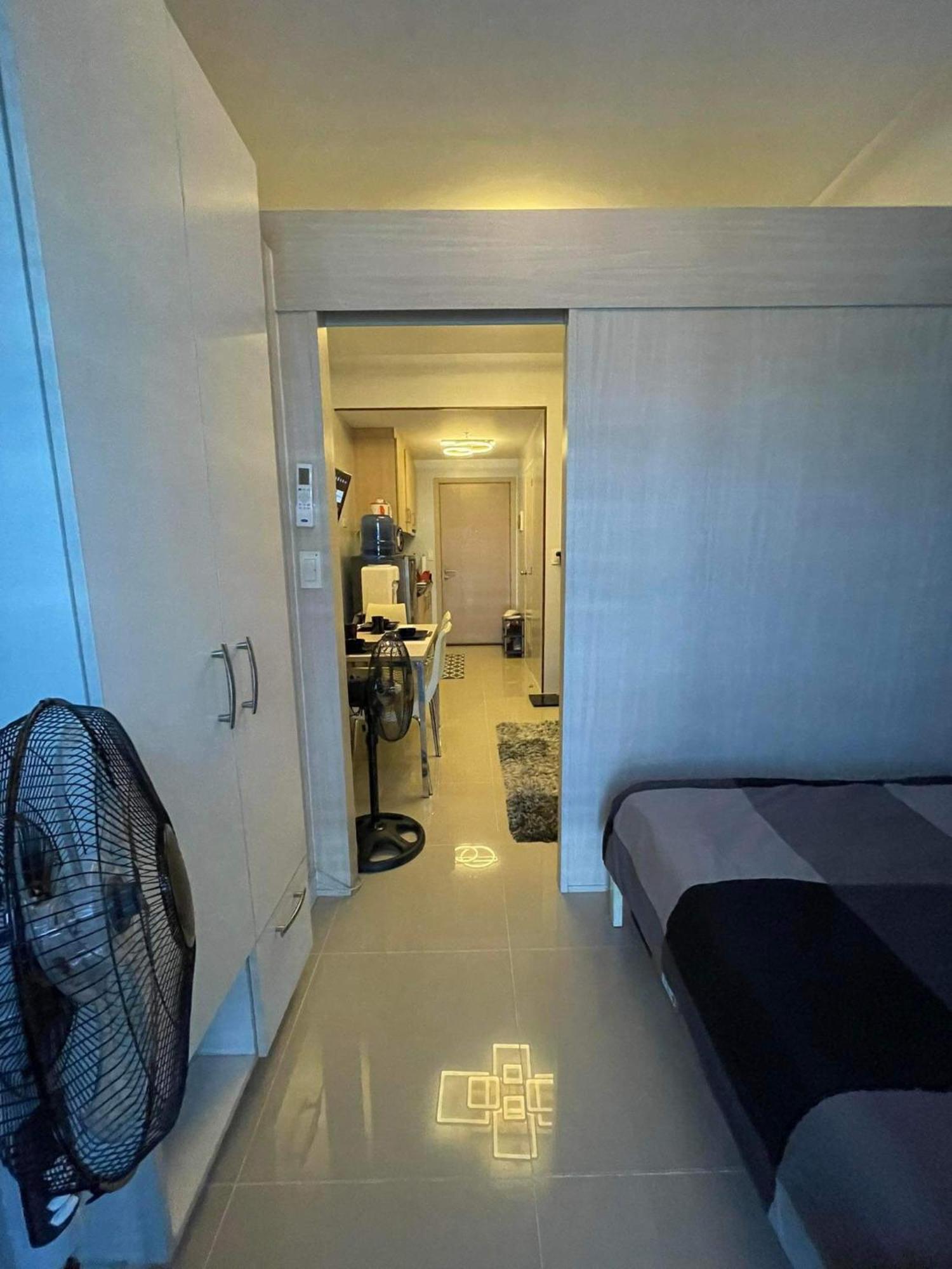 Ac Condotel @ Smdc Light Residences
