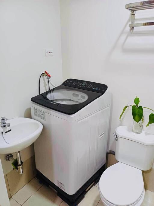 Jd's 1 Bed Staycation Apartment