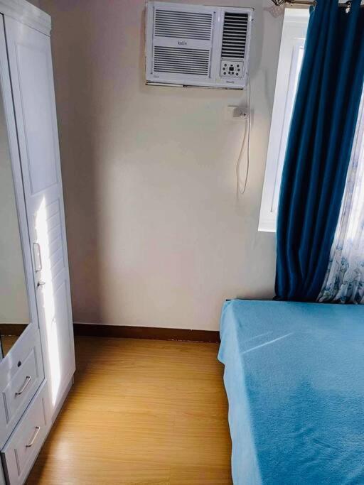 Jd's 1 Bed Staycation Apartment Manila