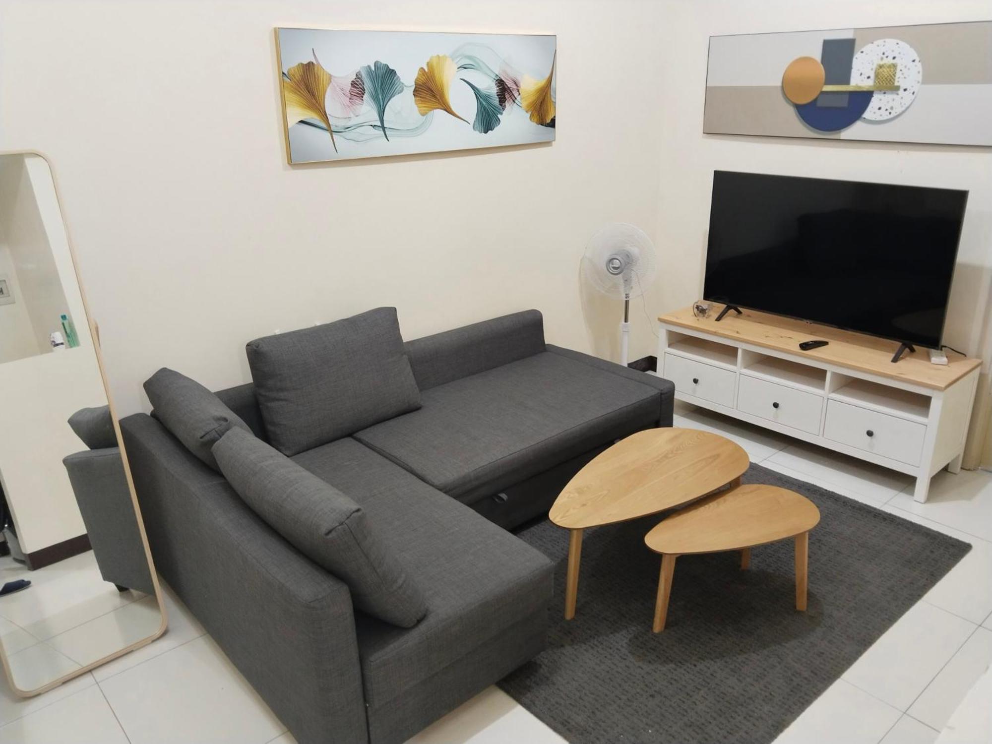 Casa Simbe - Chateau Elysee Staycation Paranaque *