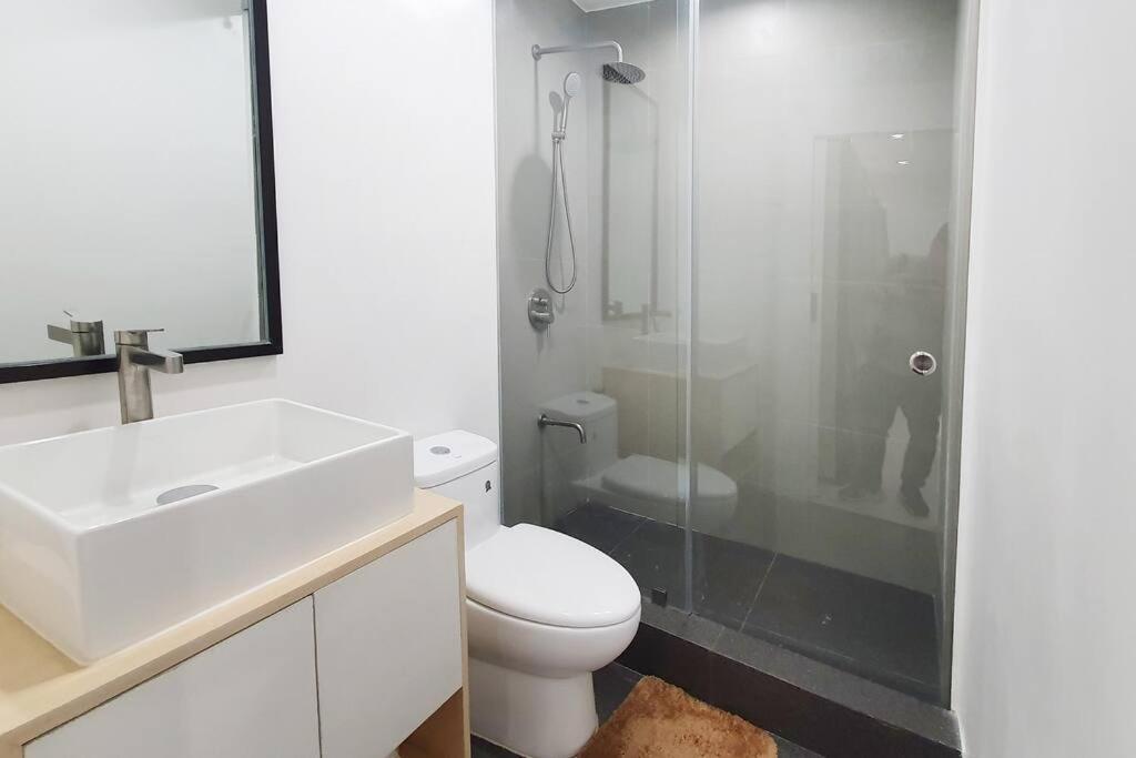 Apartment Travelers - Cozy Capsule Bunks, Makati *