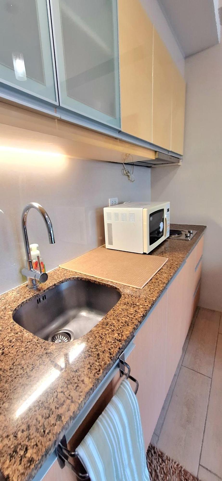 Eastwood Legrand 3 Cozy & Modern Type *