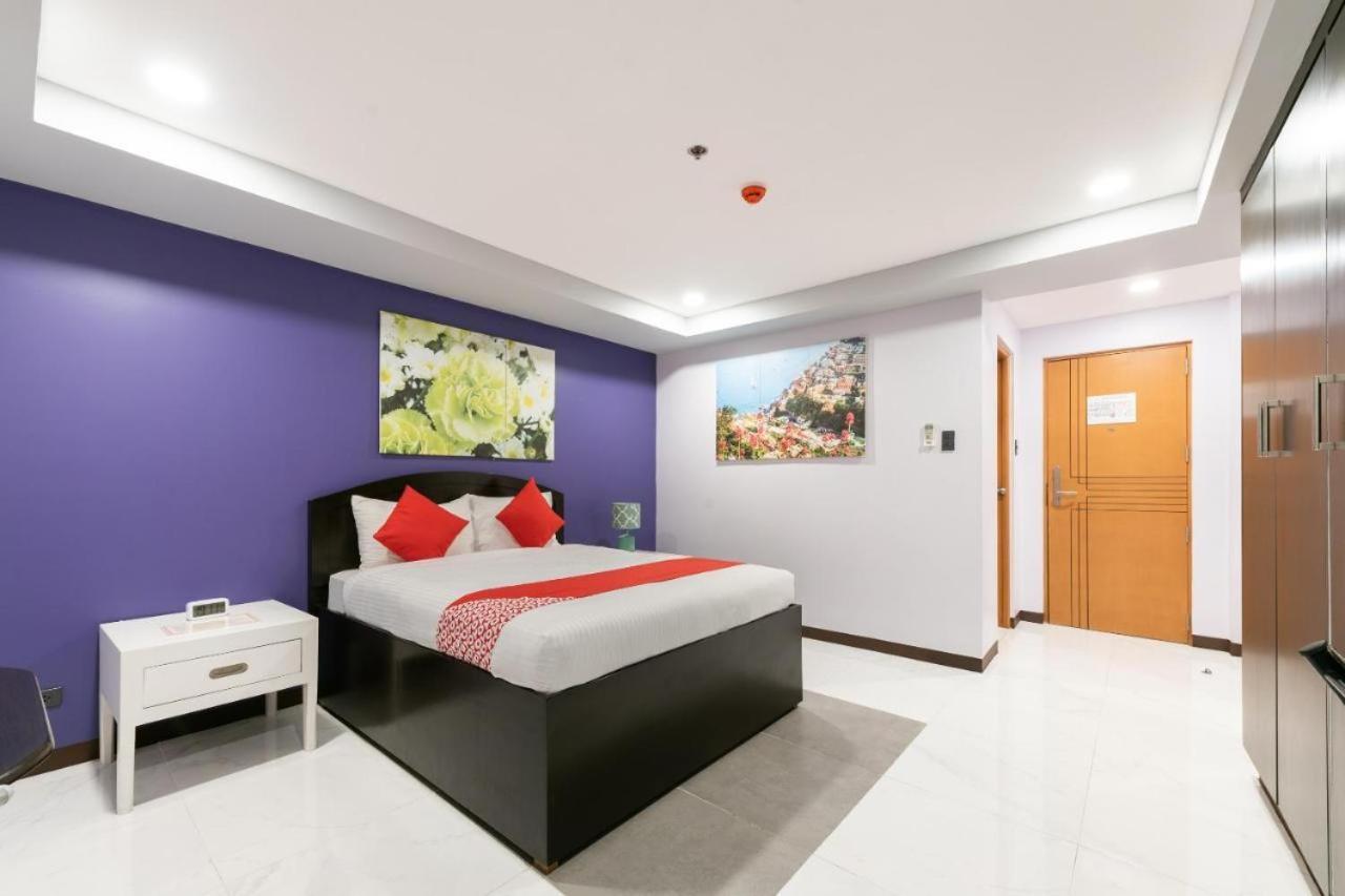 Amore Hotel Manila Hotel Muntinlupa City