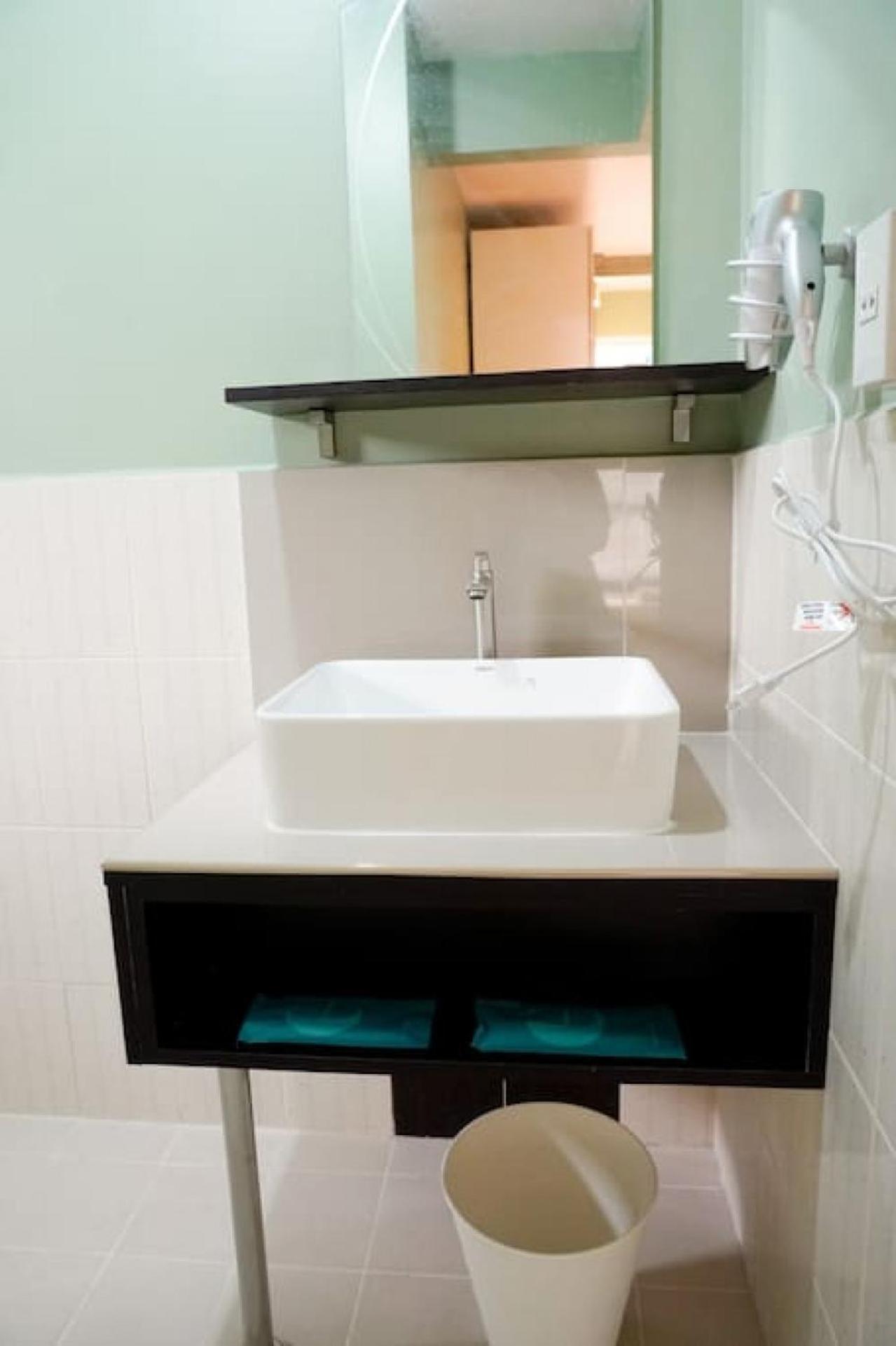 Altean - Lourdes Apartment Manila