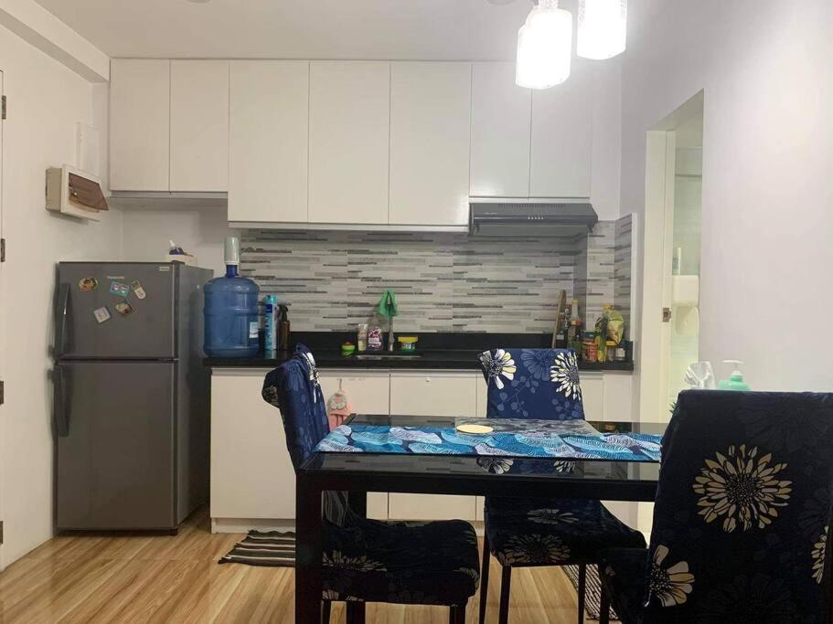 Unit Apartment *