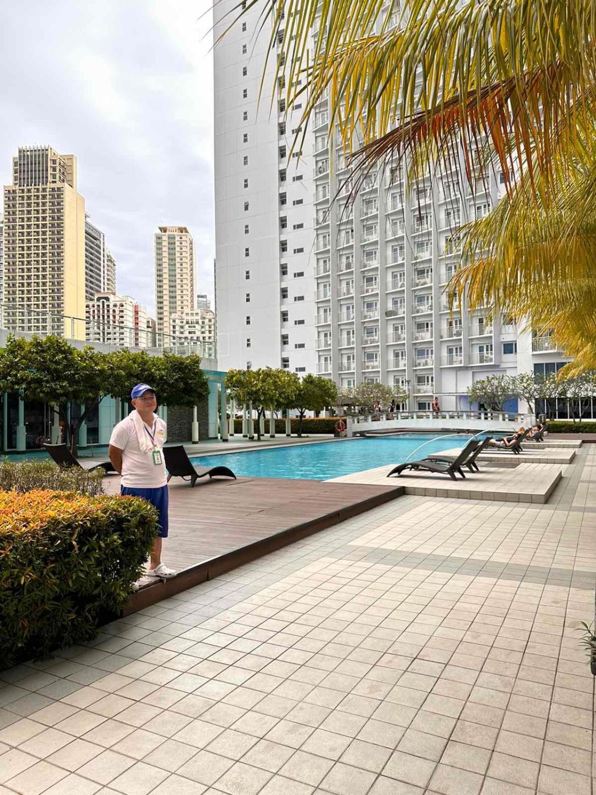 Makati Sm Jazz Staycation With Balcony Manila