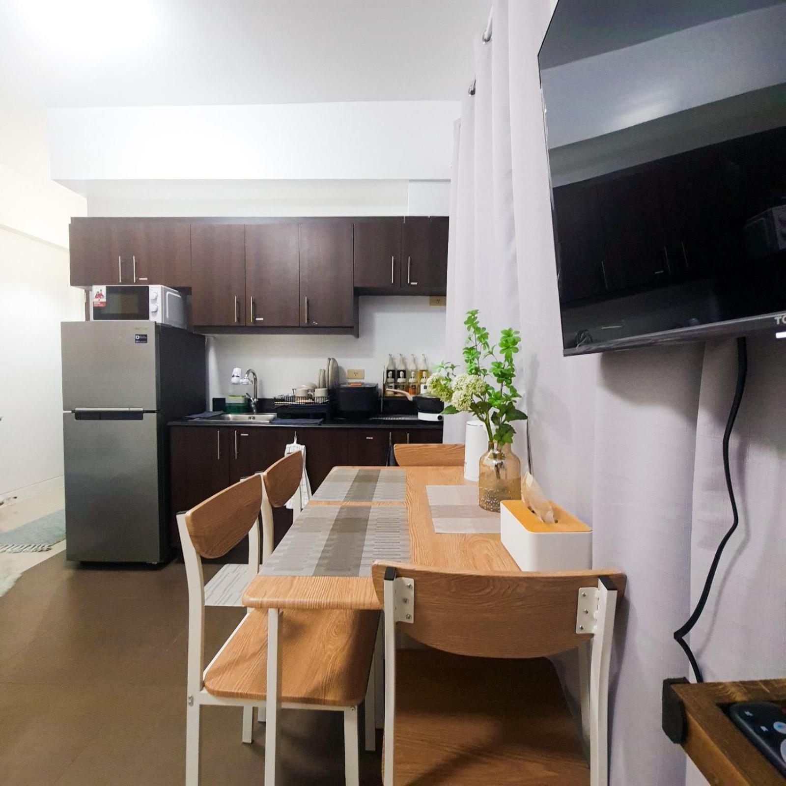 For Rent In Upper Mckinley Hill, Taguig Apartment