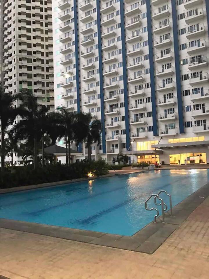 Apartment Ac Condotel @ Smdc Light Residences