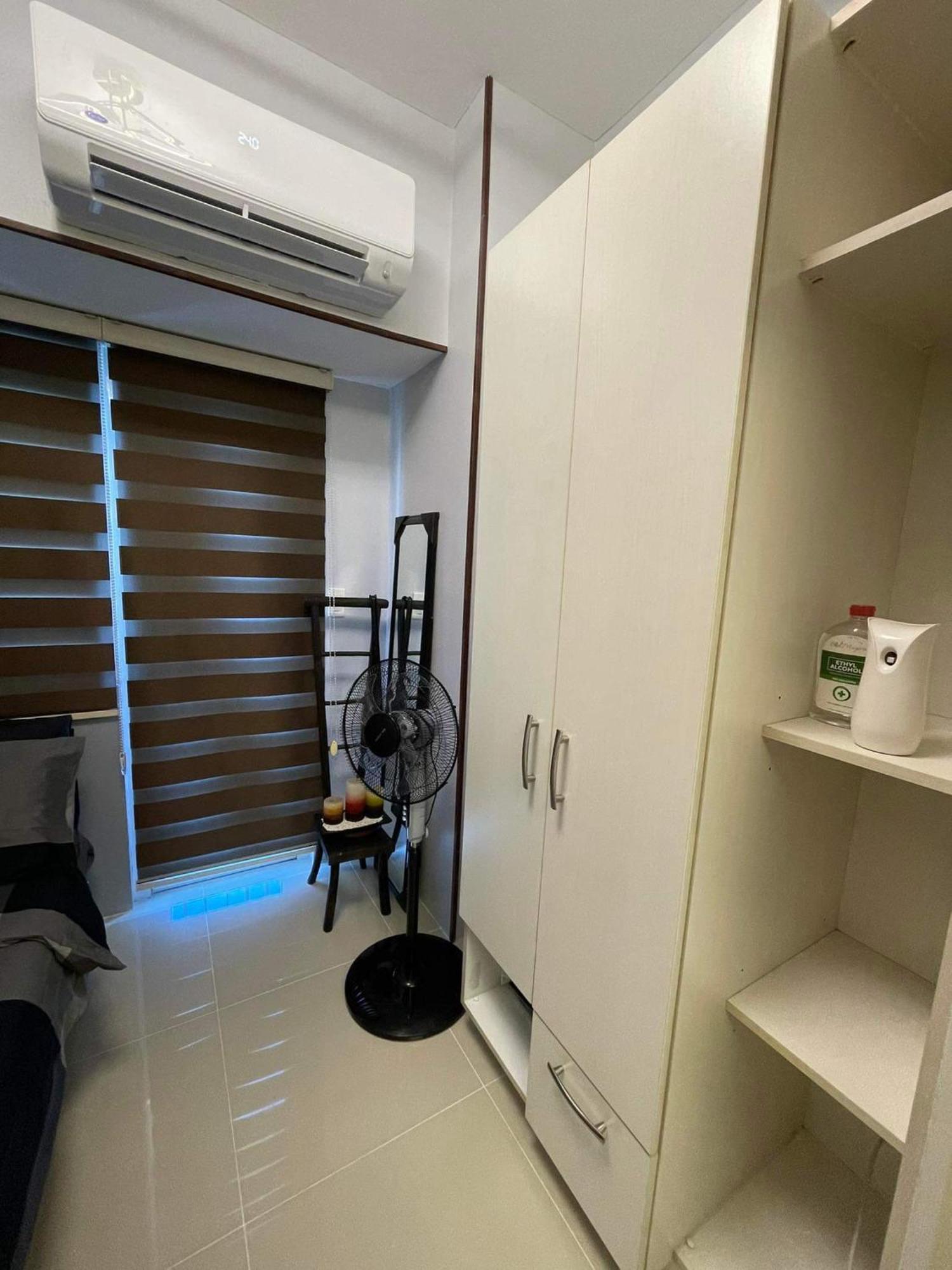 Ac Condotel @ Smdc Light Residences Apartment Manila