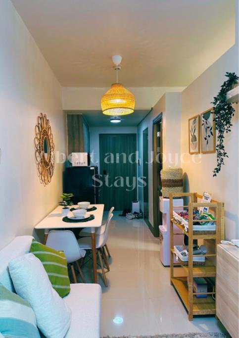 Apartment Emma Mattress 1br @ Fame *