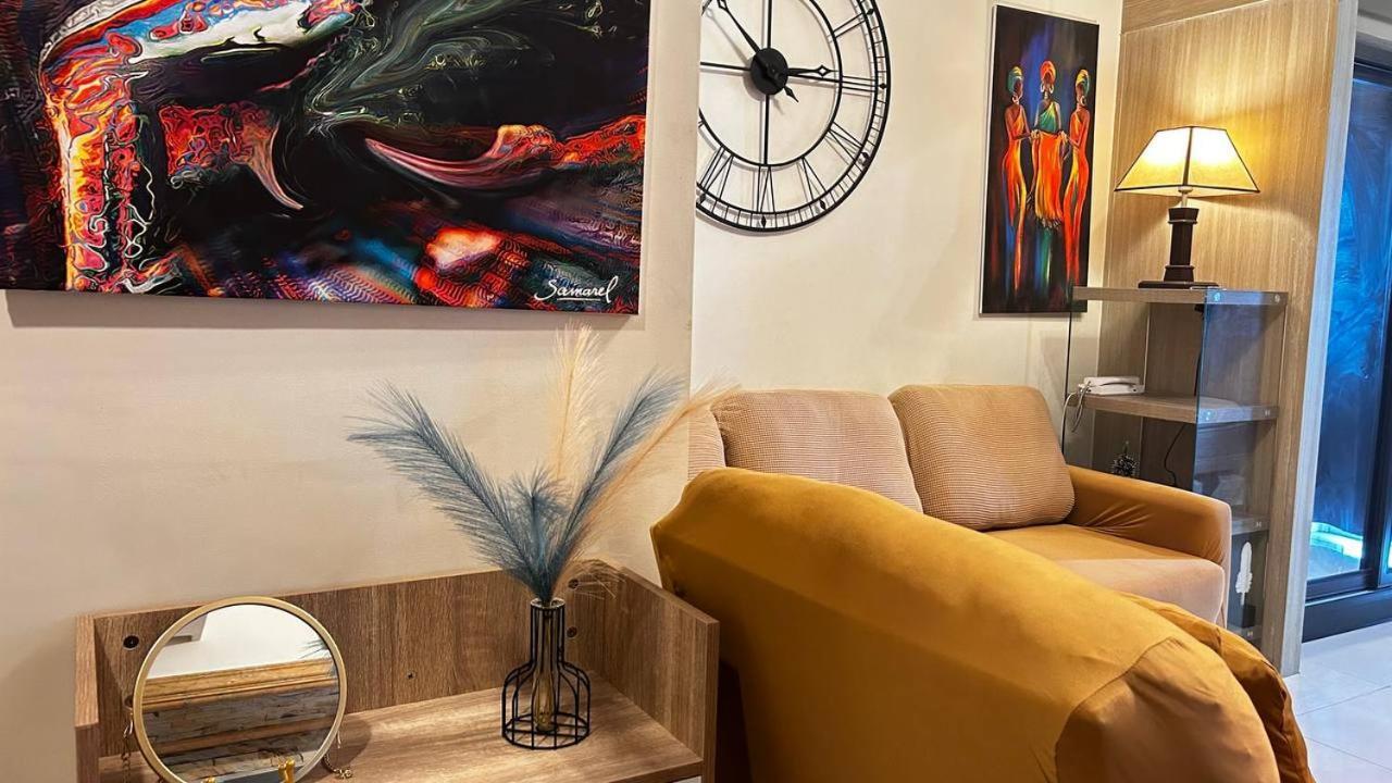 Gertrude Apartment