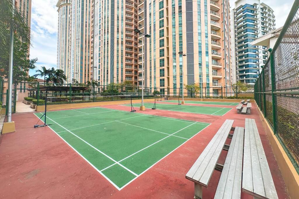 Venice Spacious With Panoramic Mountain Views