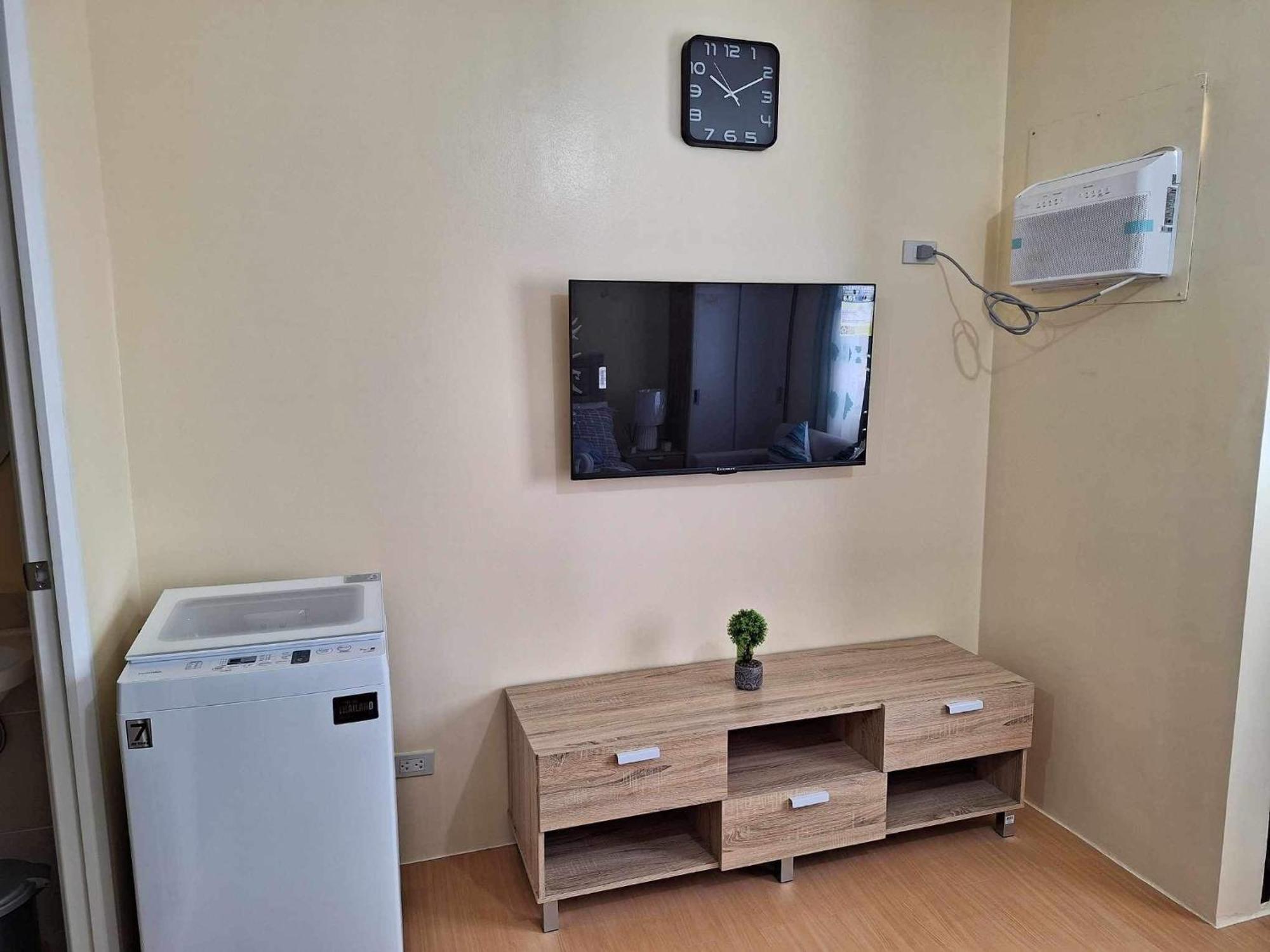 Coho The Hermosa - Staycation Unit And Balcony View With Swimming Pool And Open Court Access Apartment