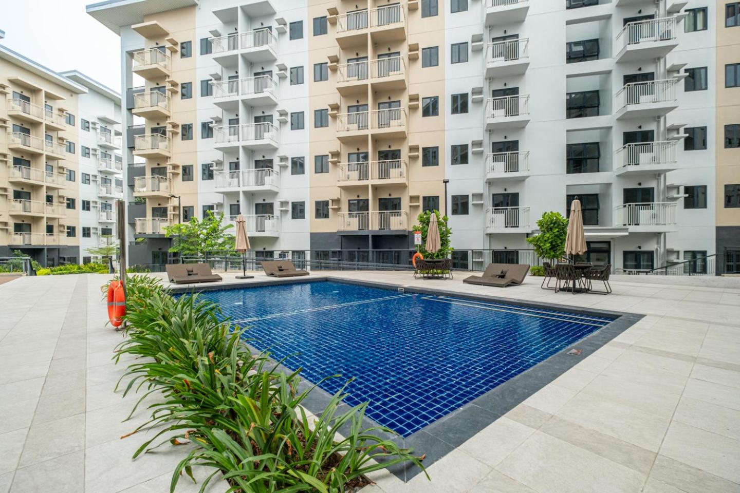 Apartment Resort-style In Quezon With Free Parking, Netflix And Smartlock
