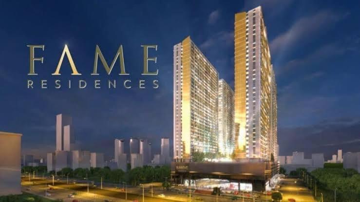 1br W/ Balcony Near Megamall: The Admiral's Lounge Apartment *