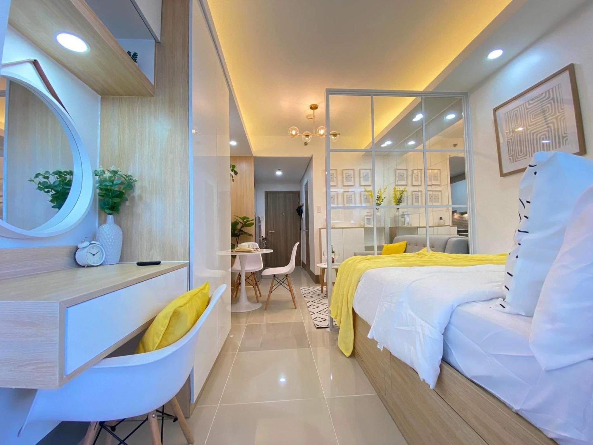 1br W/ Balcony Near Megamall: The Admiral's Lounge * Manila