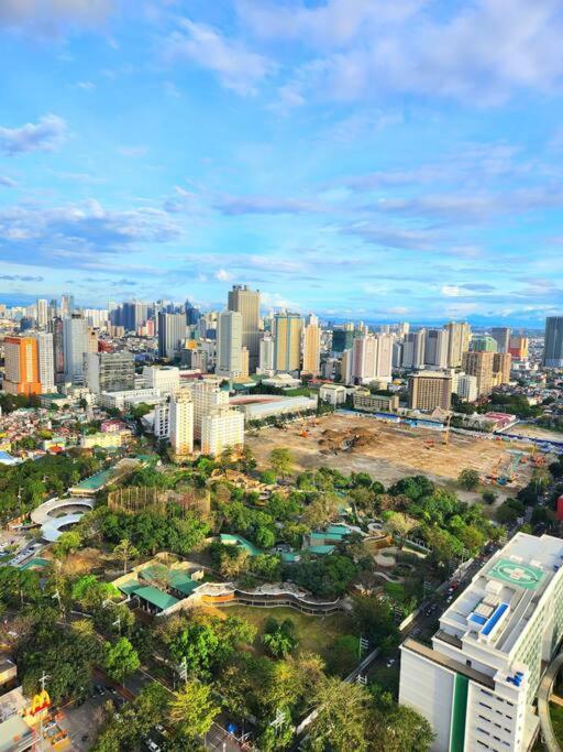 Enjoy Bay Sunset & Skyline 1br W/ Balcony Manila