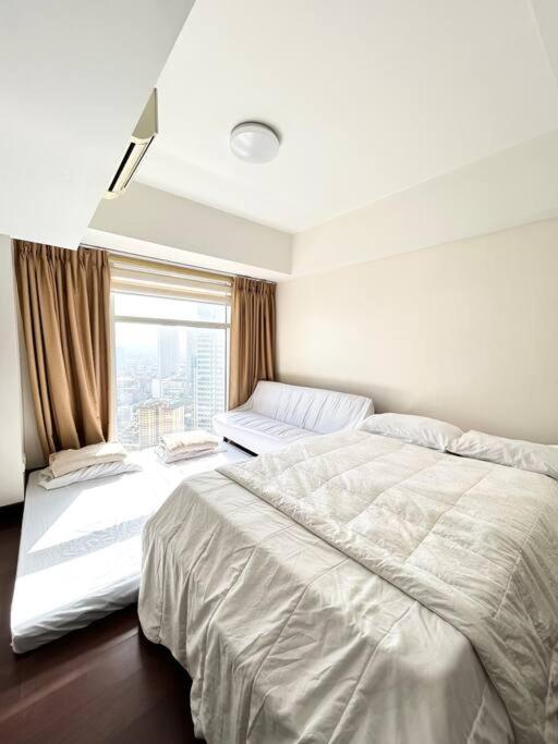 2 Bedroom Loft At Twin Oaks Place