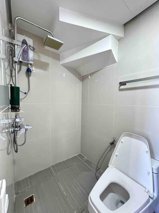 2 Bedroom Loft At Twin Oaks Place