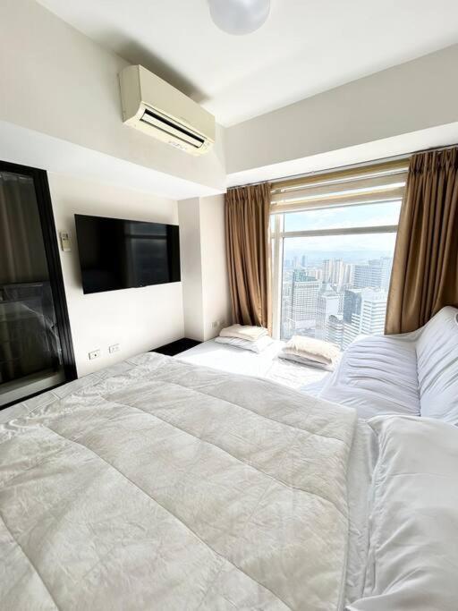 2 Bedroom Loft At Twin Oaks Place * Manila