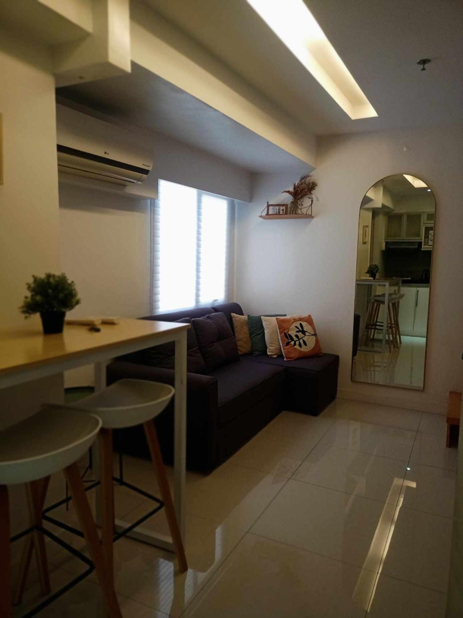 Apartment 2 Bedrooms Units Forbes Area 5th Avenue Bgc Center