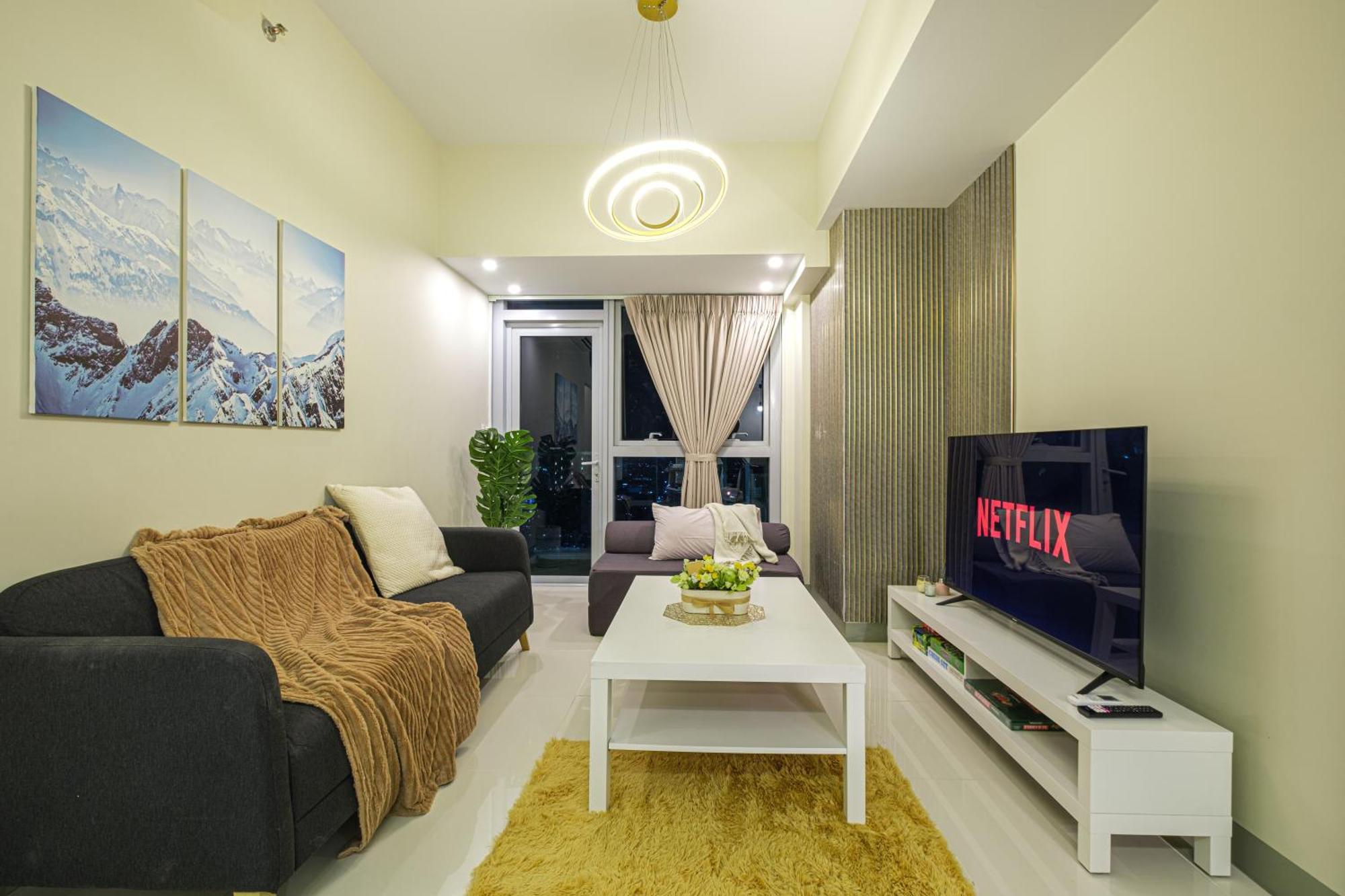 Premium 3br Uptownbgc W/ Bathtub & Balcony Apartment Manila