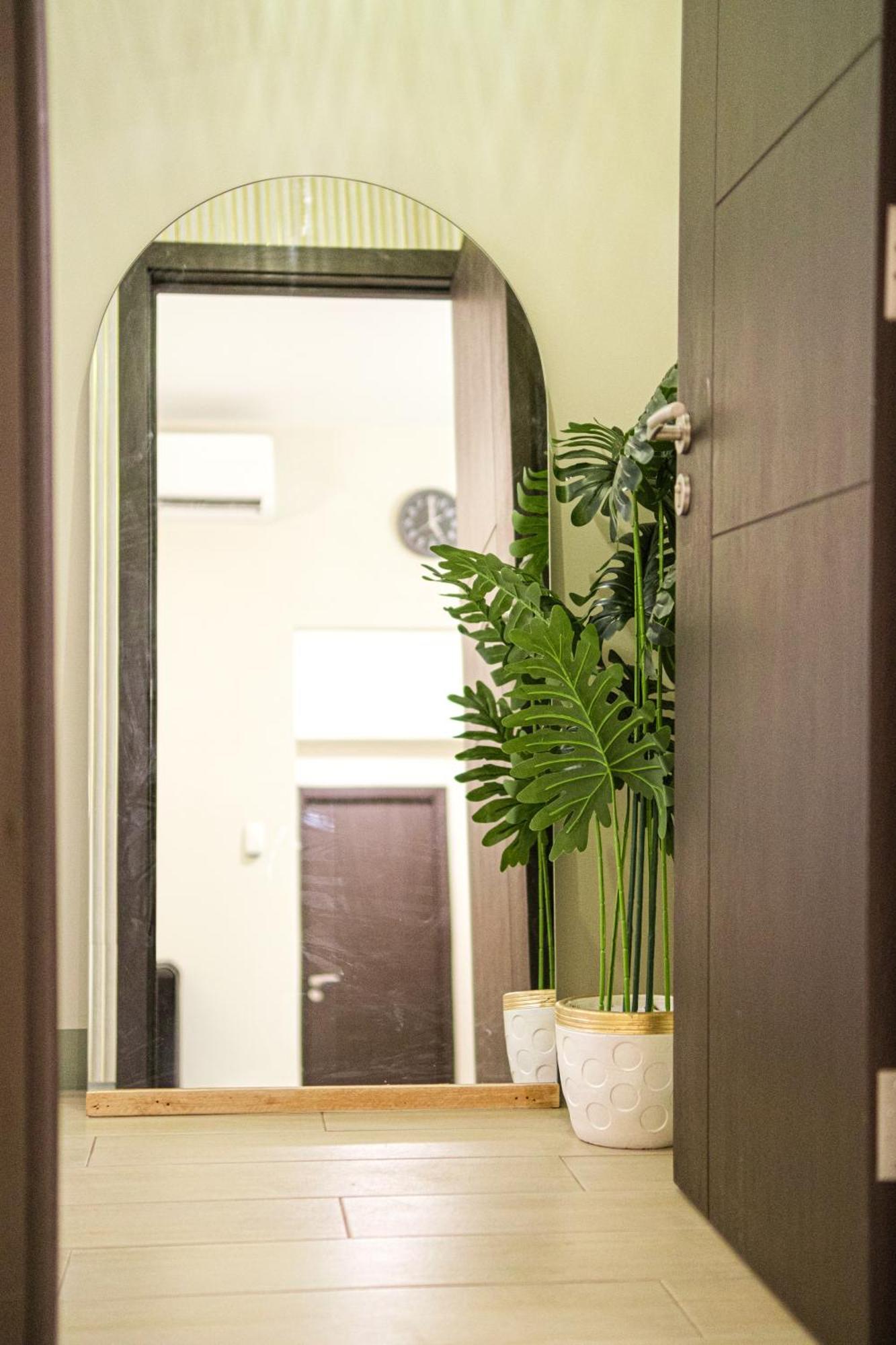 Premium 3br Uptownbgc W/ Bathtub & Balcony *