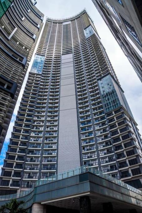 Apartment Knightbridge Residences 1br Unit With View Makati *