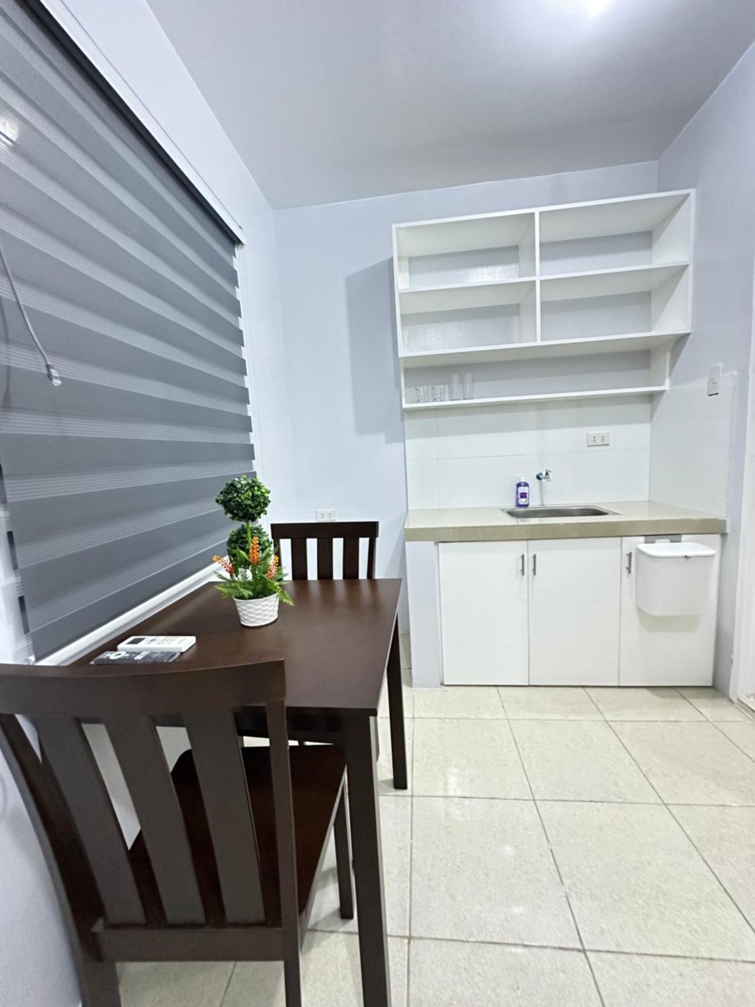 Apartment Dkat Manila