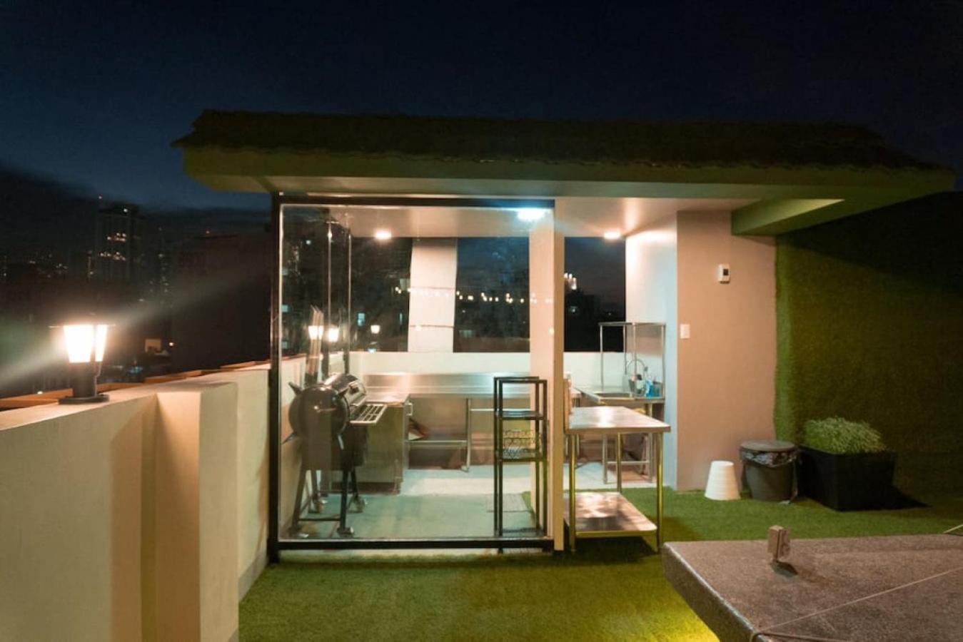 Maria Deck Urban Glamping Luxury tent Manila