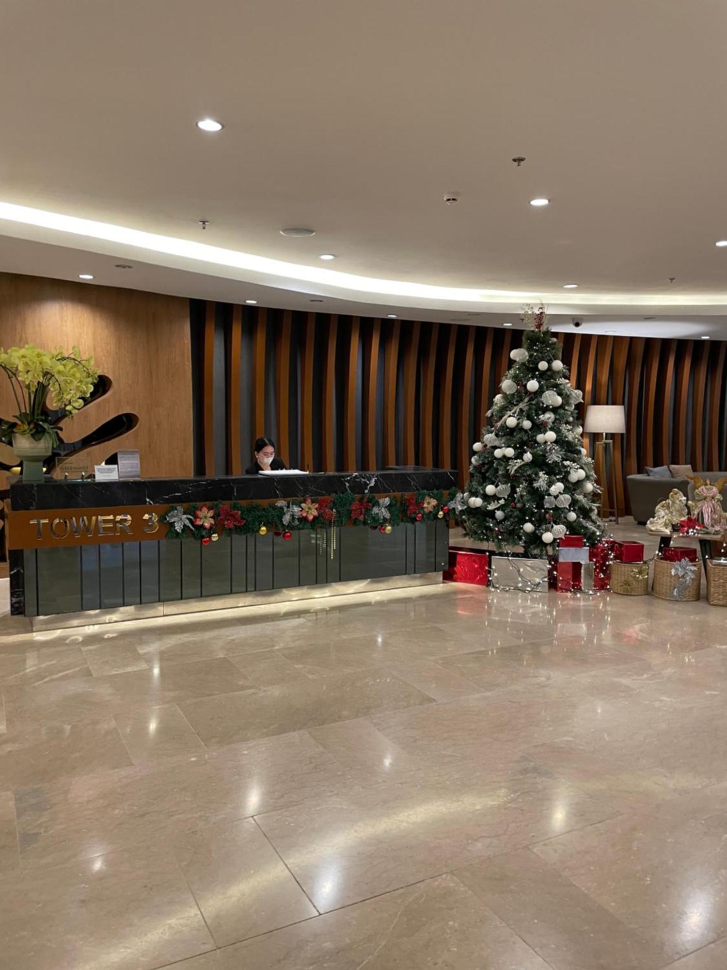 Apartment Staycation Near Mall Of Asia, Condotel With King Bed Manila