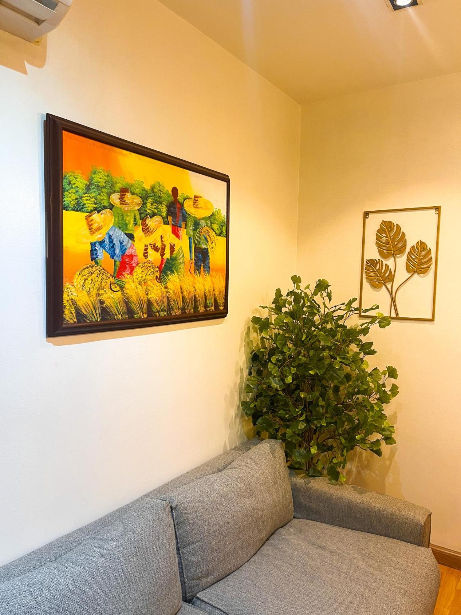 Apartment Luxury 2br Penthouse In Gramercy, Makati Manila