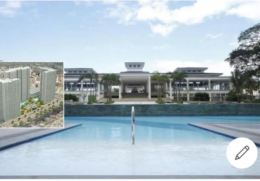Grass Residences Furnished Besides Big Shopping Mall Manila