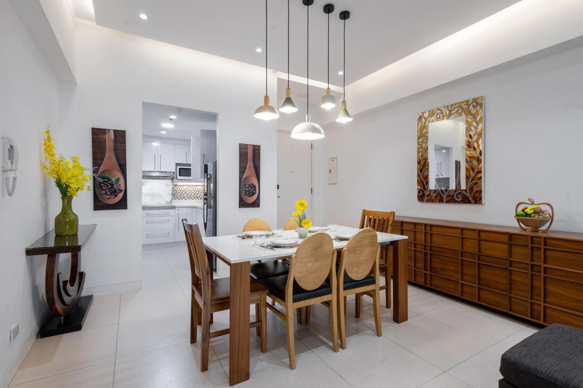Apartment New 2br Of 86sqm With Netflix In Bgc Manila
