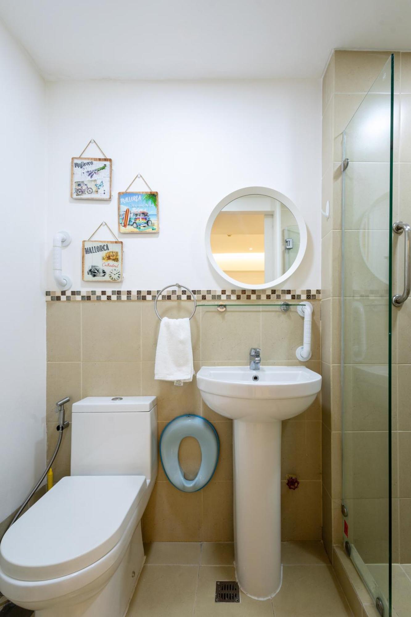 New 2br Of 86sqm With Netflix In Bgc Apartment *