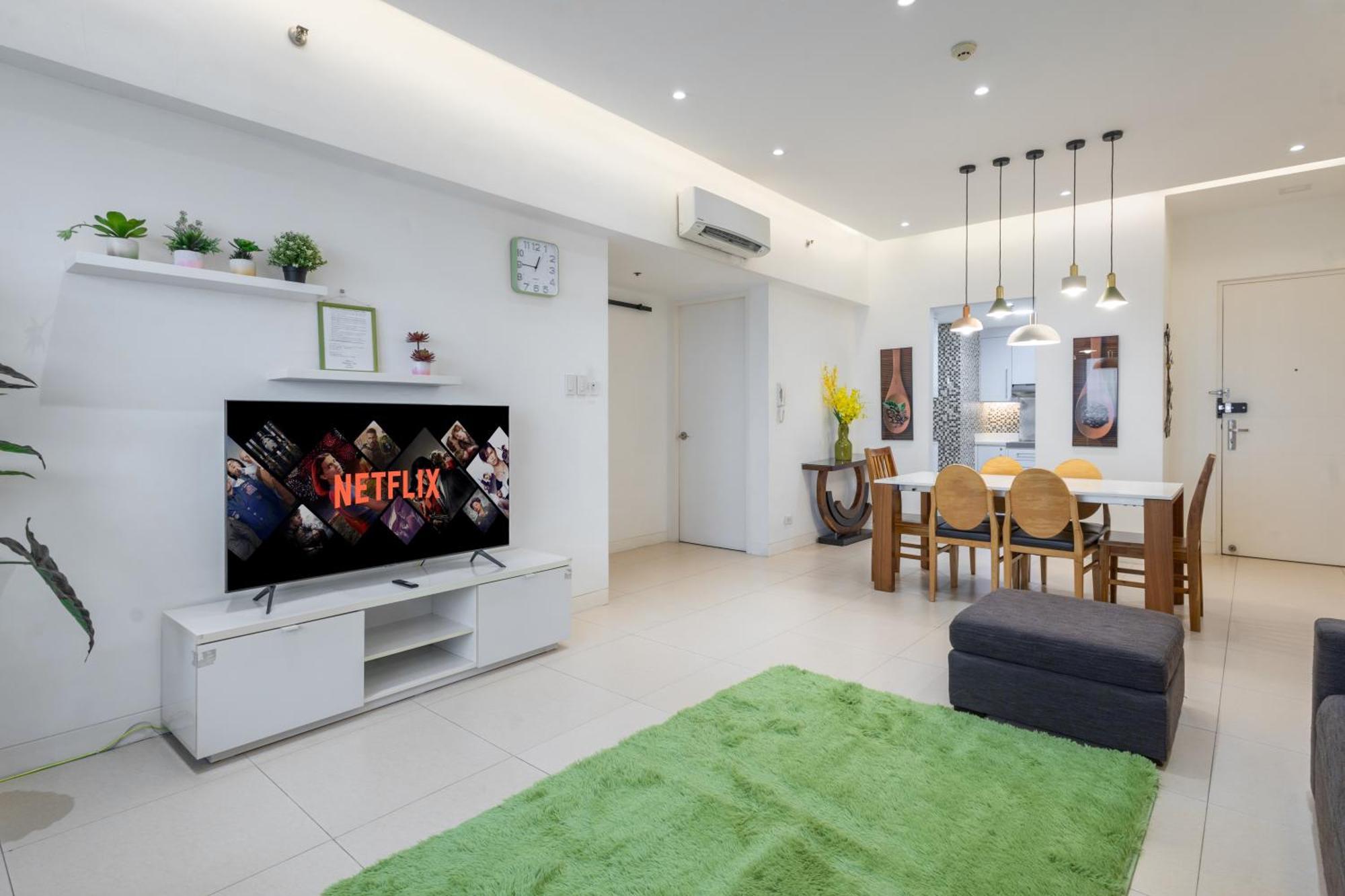 Apartment New 2br Of 86sqm With Netflix In Bgc *