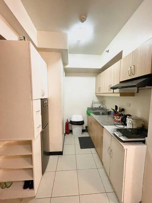 Modern Style 2br Good For 6 Packs Near Naia Apartment Manila
