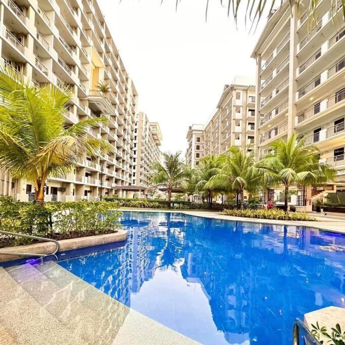 Modern Style 2br Good For 6 Packs Near Naia