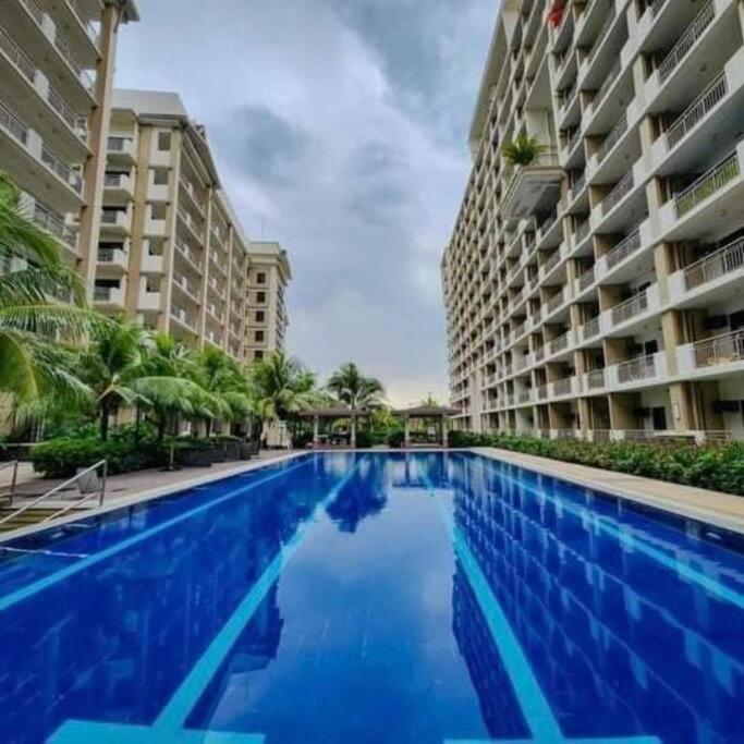 Apartment Modern Style 2br Good For 6 Packs Near Naia