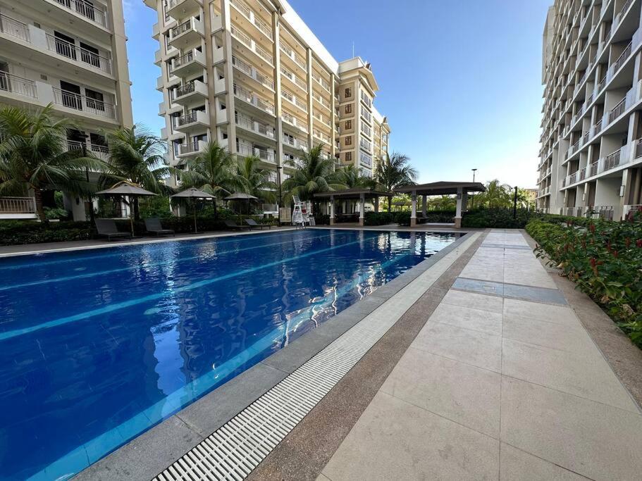 Modern Style 2br Good For 6 Packs Near Naia * Manila