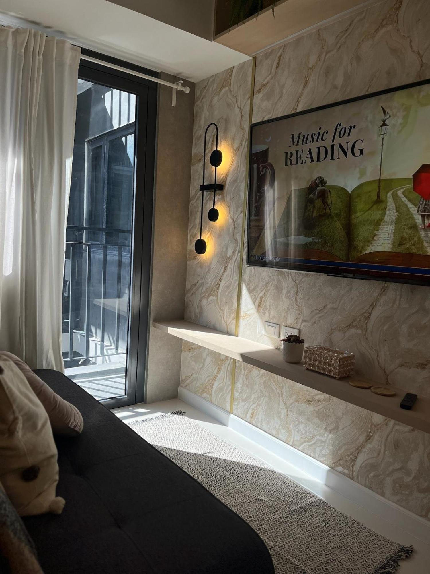 New Luxury In Mall Of And Near Airport *