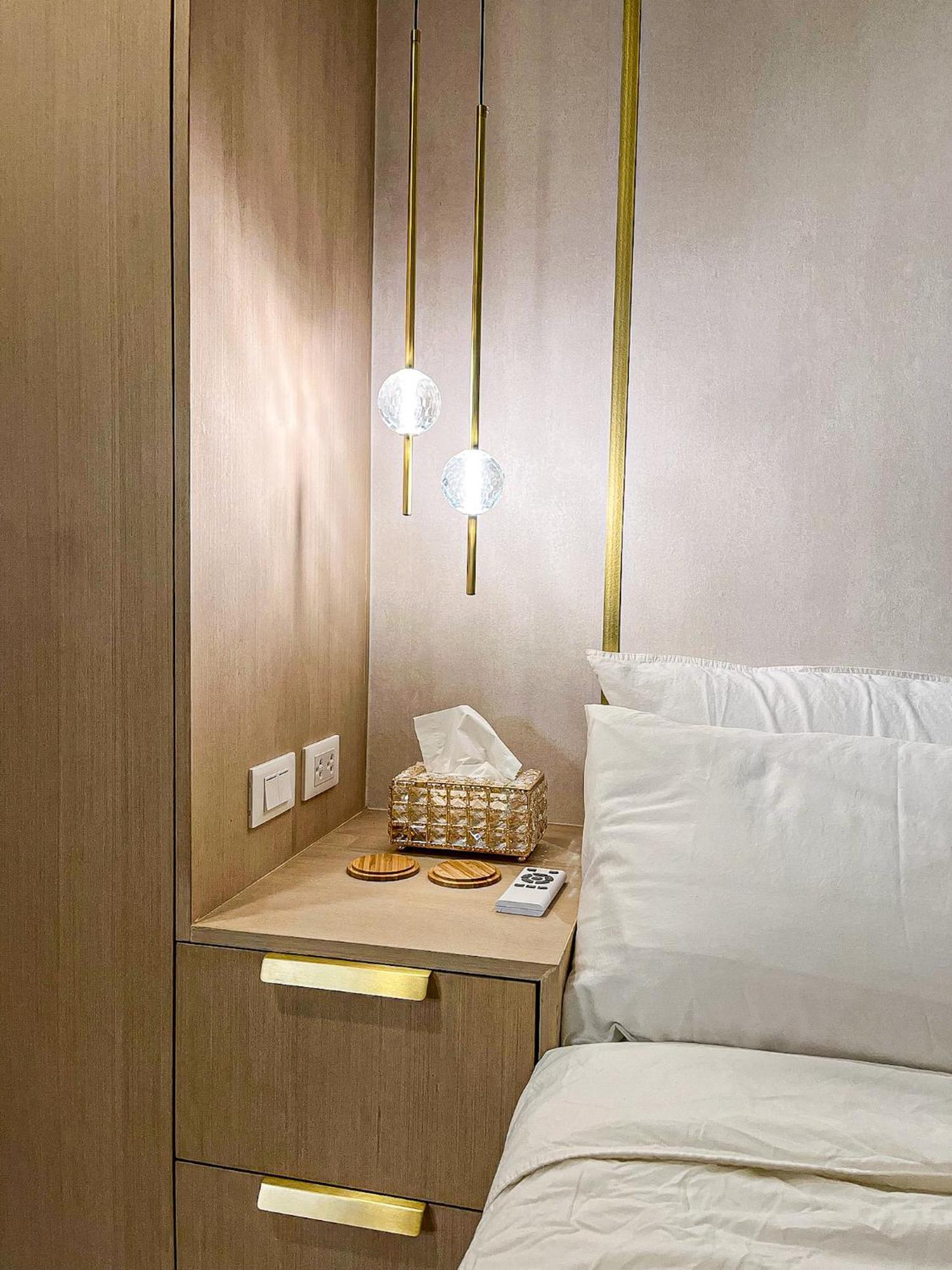 New Luxury In Mall Of And Near Airport *