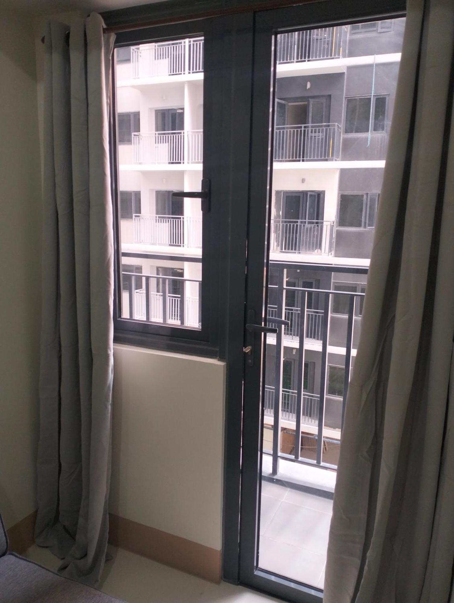 Shore 3 Residences, Tower 2 * Manila