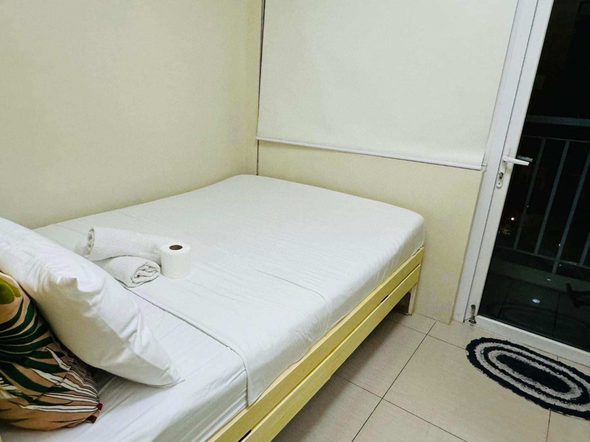 Shell C6 Shortwalk Mall Of Apartment *
