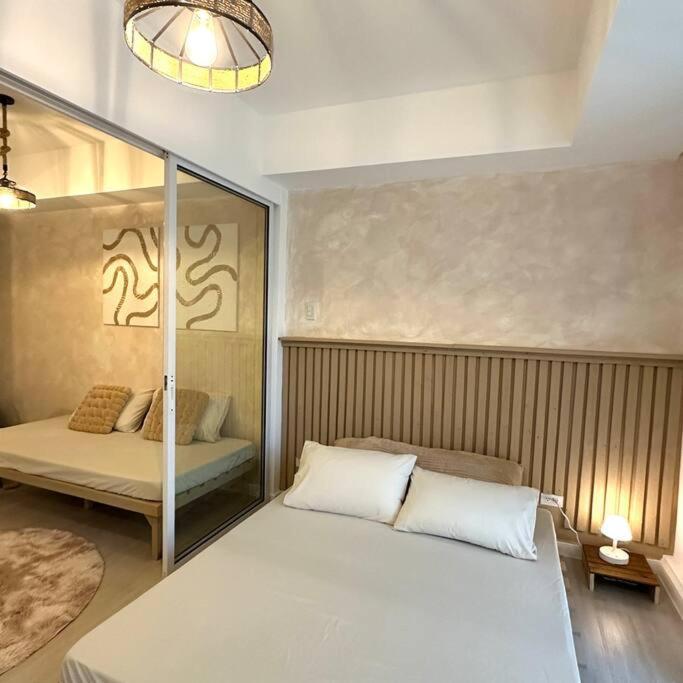 Apartment Cozy Staycation In Azure Paranaque Manila