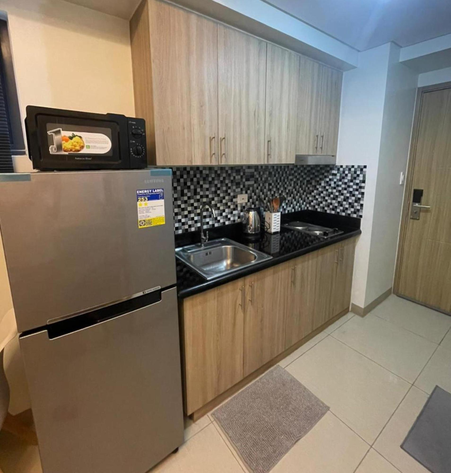 Moa Staycation At Shore 2 Apartment Manila