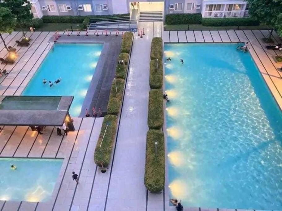 Happy Staycation Apartment *