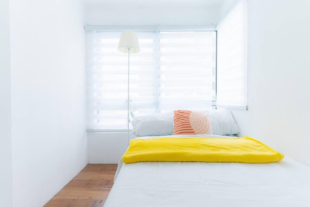Apartment A2j Luxury 3br Bgc Loft Near Malls And Airport