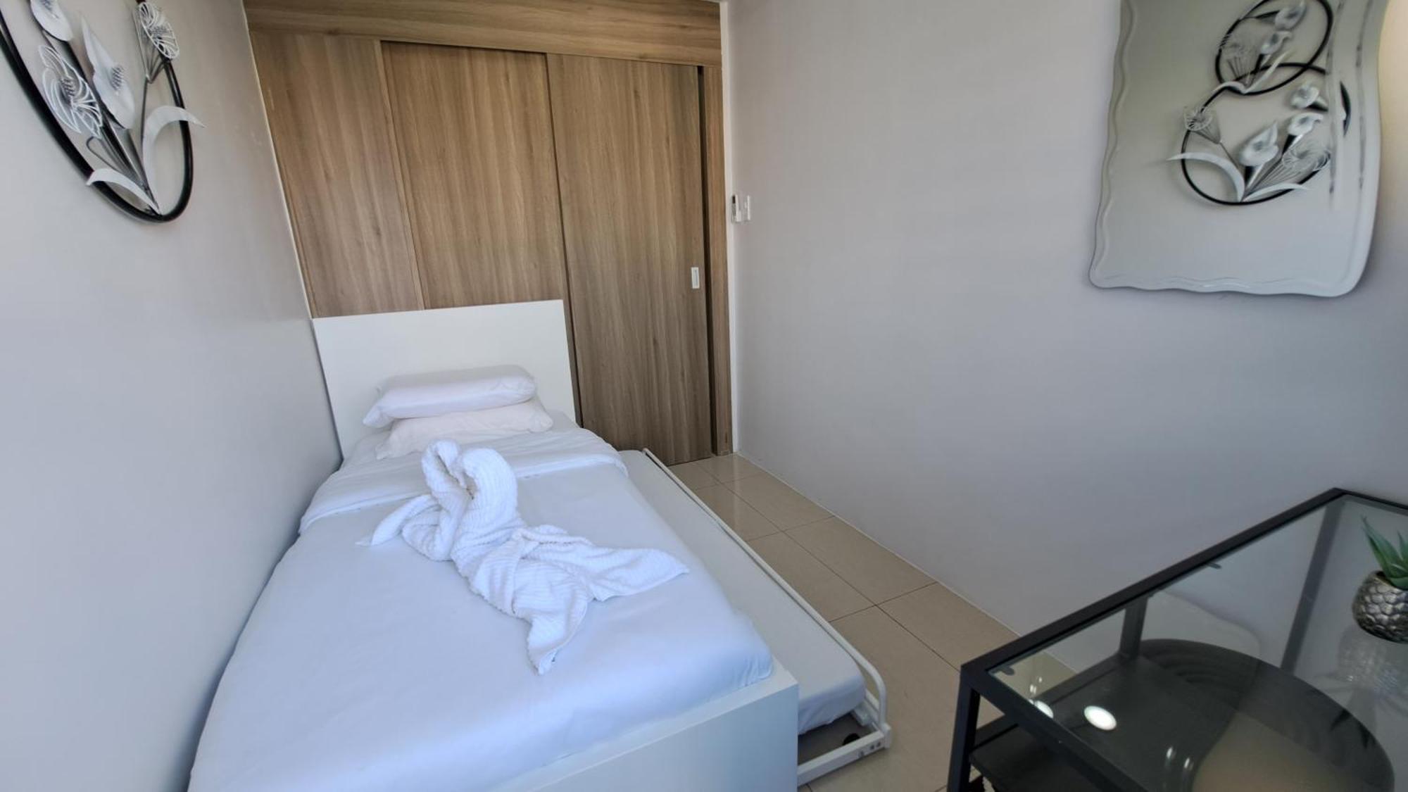 Apartment Stunning 2-bedroom *